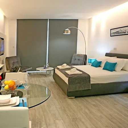 Corina & Lejlighed Limassol
